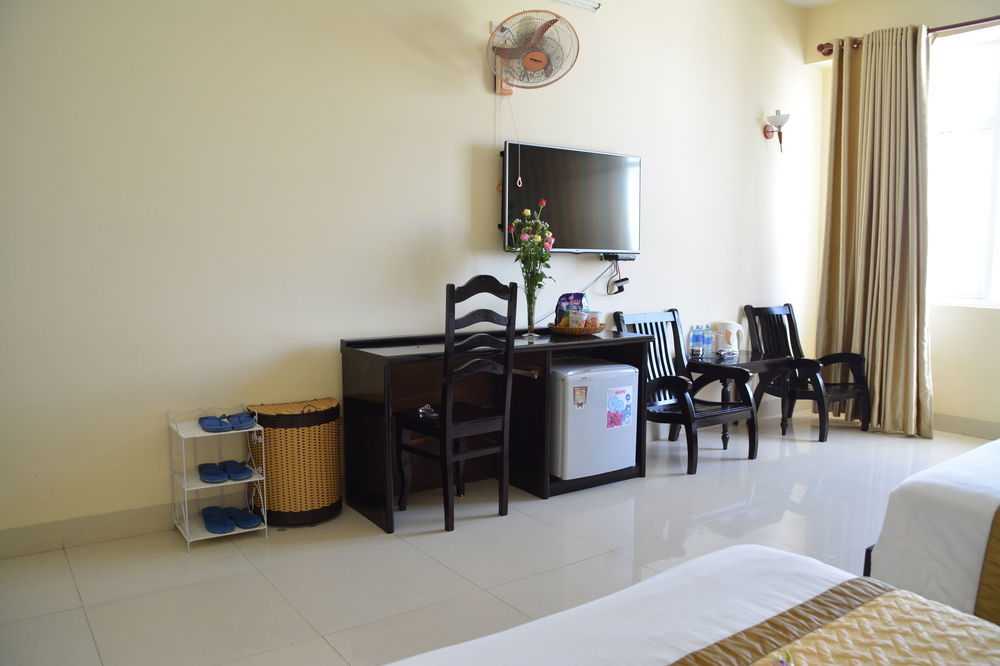 Queen Da Nang Hotel Εξωτερικό φωτογραφία